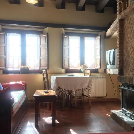 La Dehesilla Appartement Madriguera