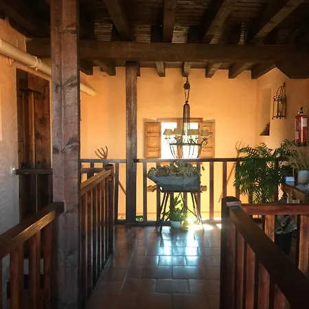 La Dehesilla Apartment *