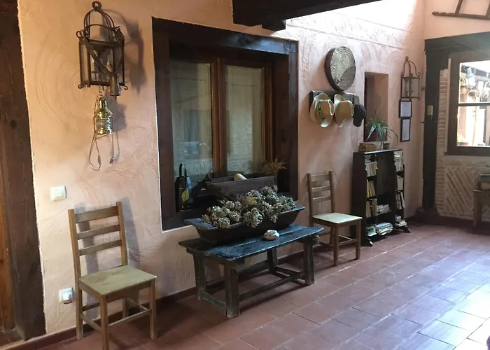 La Dehesilla Apartment *