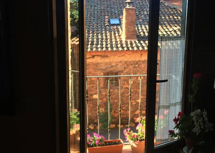 La Dehesilla Apartment